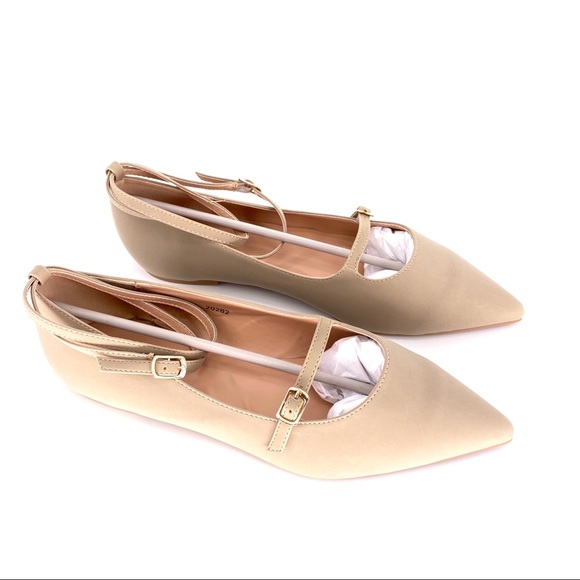 Journee collection pointed toe ankle wrap sandal - Picture 2 of 7